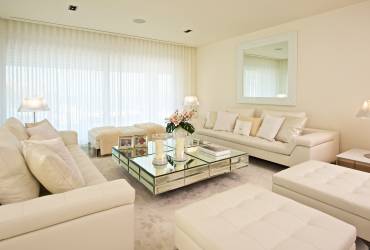 03 - Taylor Interiors glamorous family room Andratx Mallorca 