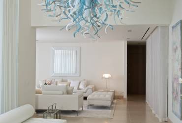 03 - Taylor Interiors stunning modern entrance hall with bespoke chandelier Andratx Mallorca