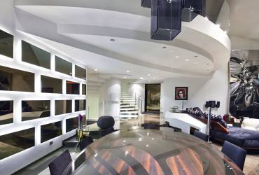 2.Villa_milan_Living_Space