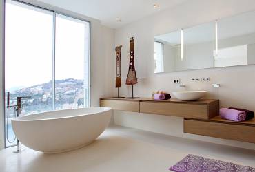 3.Villa-Arlet-Bathroom-interior-design-bath