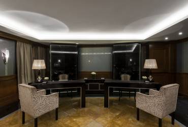 Carlton hotel. Luxury reception room. 