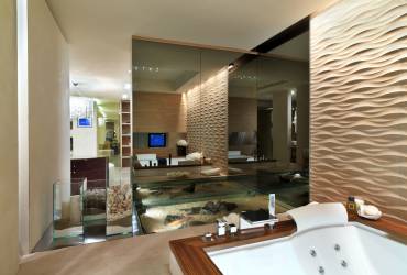 Le Provencale Residences. Luxury bathroom. 