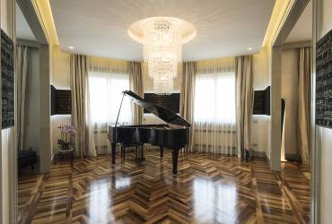 Luxury Apartment.  Stylish music room.