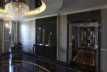 Luxury penthouse, exclusive suit at Baglioni Hotel 