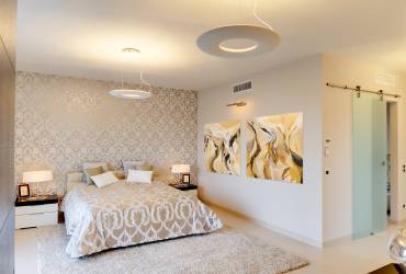 Interior design - modern villa Mallorca - modern bedroom