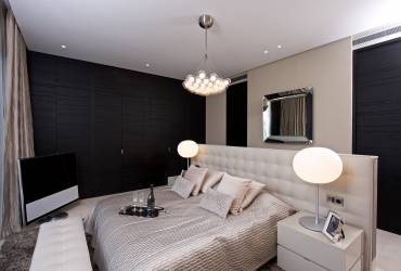 Contemporary exquisite Villa. Luxury modern bedroom. Taylor interiors.