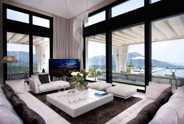 Contemporary exquisite Villa. Impressive luxury living room. Taylor interiors.