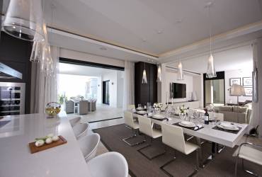 Contemporary exquisite Villa. Luxury modern open plan kitchen. 