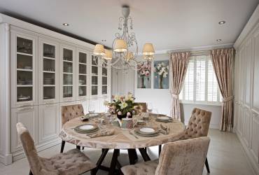 Exquisite Town-house. Cesar kitchen. Taylor Interiors.