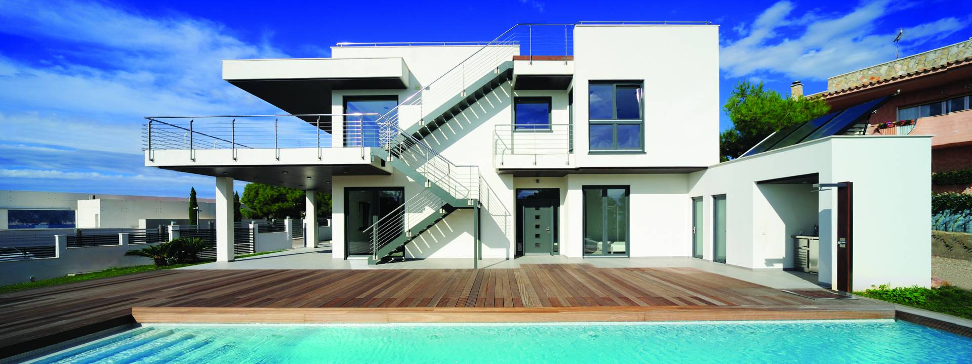 Luxury Minimalist viilla.  Contemporary exterior. Exquisite swimming pool.