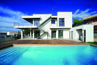 Luxury Minimalist viilla.  Contemporary exterior. 