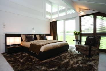 9-Luxury-country-house-Farnham-UK-Taylor-Interiors